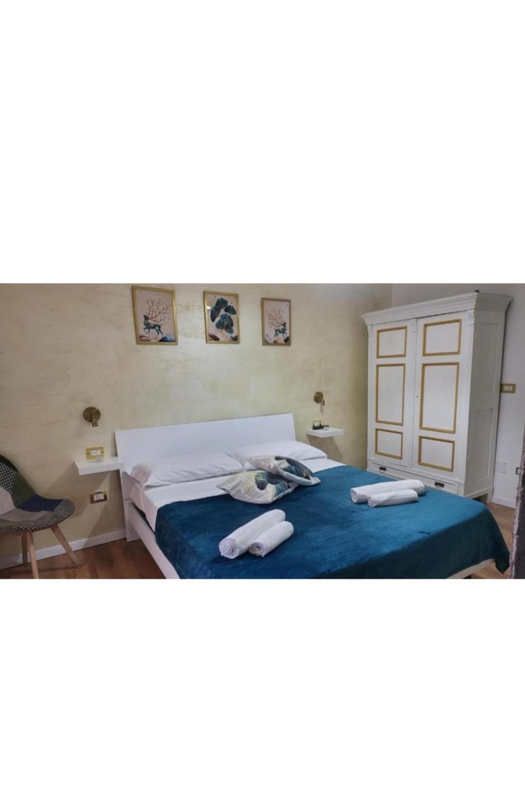 Rooms San Giuliano Catania Bagian luar foto
